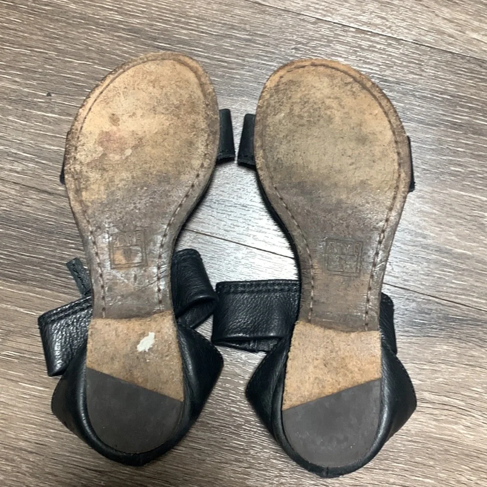Frye Sandals - Picture 5 of 7